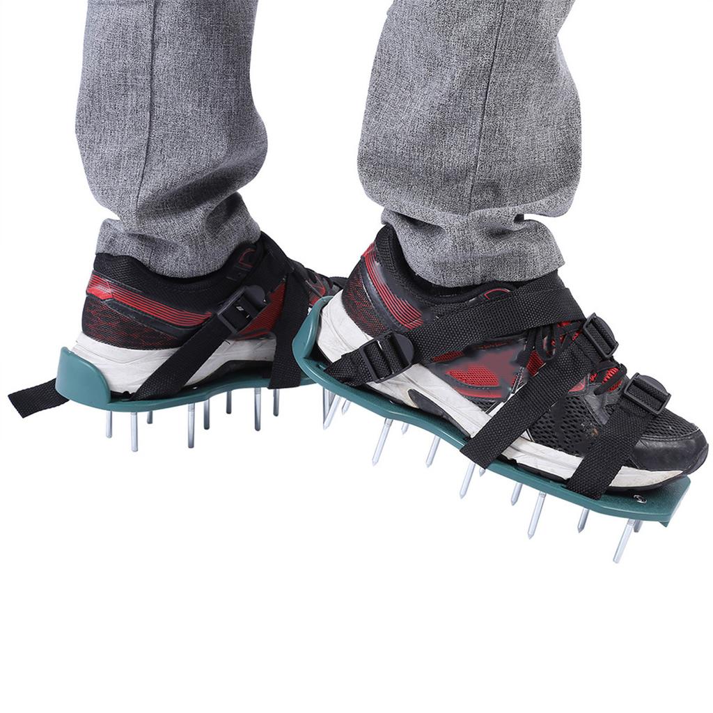 1 Pair of Lawn Aerator Sandals Heavy Duty Grass Spiked Shoes with Buckle Garden Tool (3 Straps)