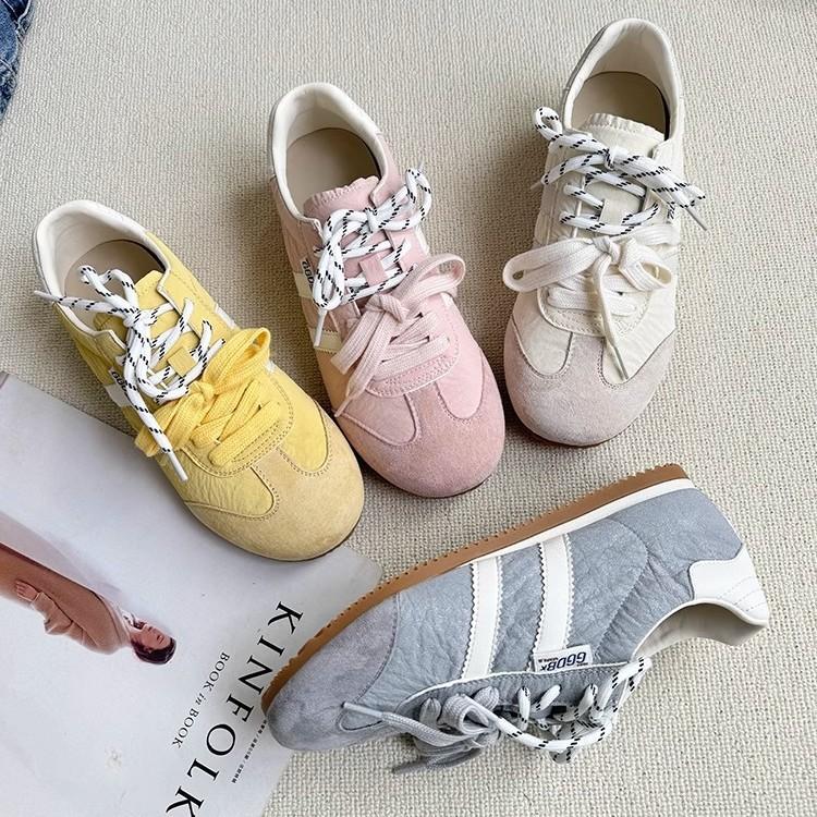 Retro German Training Shoes Women's Spring 2025 New Flat-bottomed Casual Board Shoes Sports Shoes Versatile Forrest Gump Shoes Little White Shoes