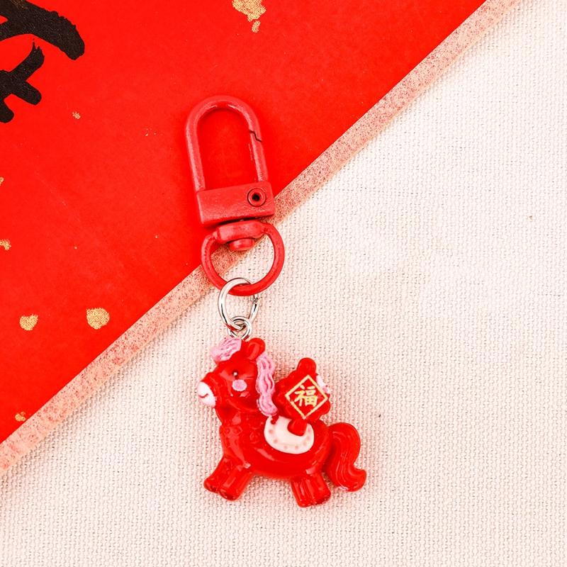 1/7Pcs Cartoon Pony Keychain Cute Red Resin Horse Backpack Pendant Decoration Car Key Ring Accessories Year Of The Horse Gift