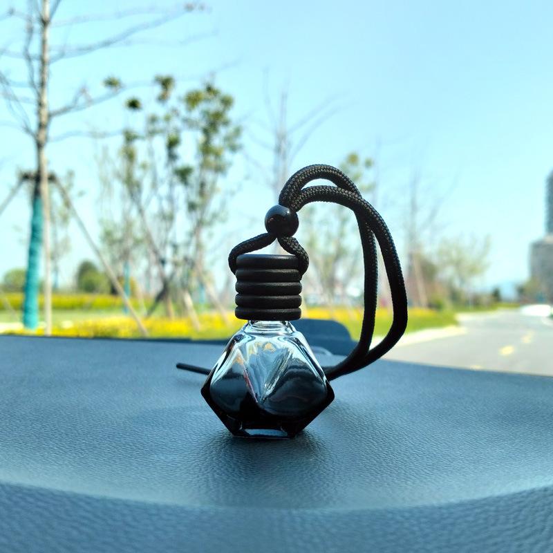 

8ML Five Line Black Cap Essential Oil Empty Bottle Pendant Car Mounted Perfume Pendant Fragrance Oil Diffuser Car Interior