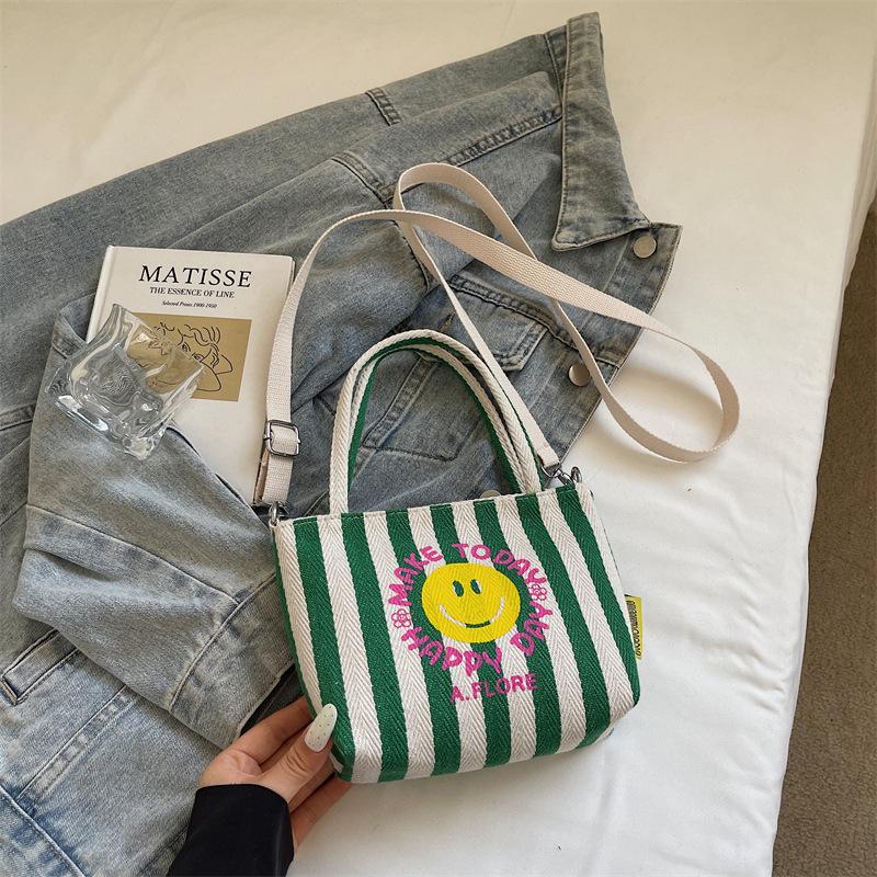 

Korean Smiley Face Canvas Tote: 2025 Striped Colorblock Shoulder & Crossbody Bag зелёный