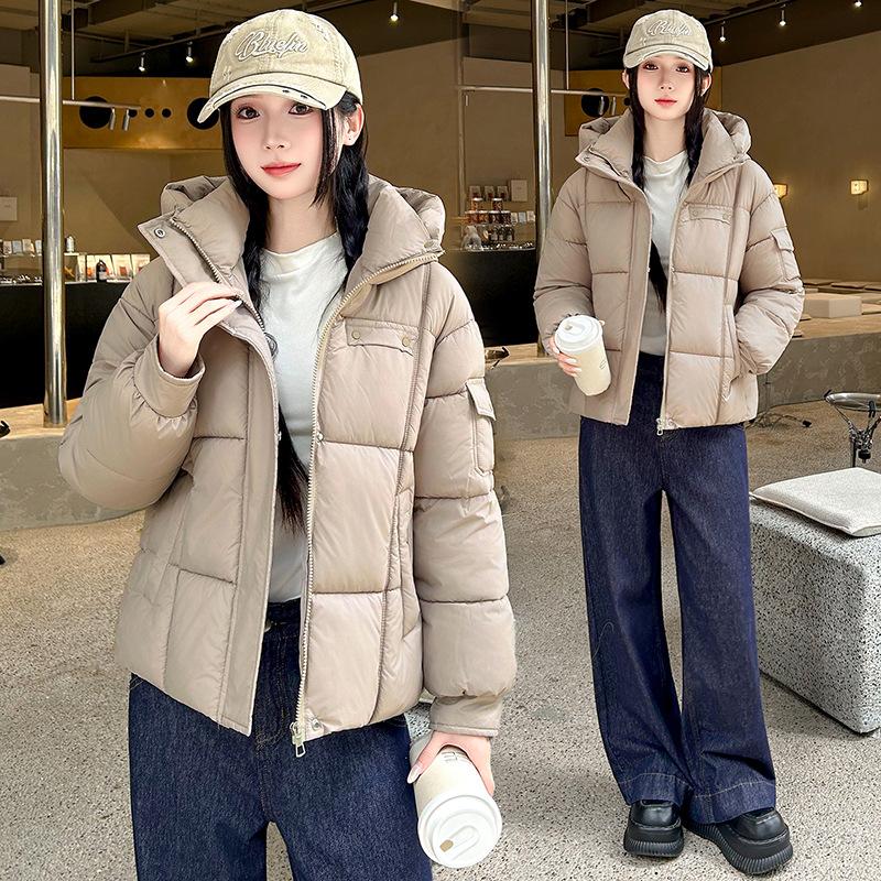 Fashion stand-up collar down cotton-padded clothes for women's winter new foreign style age reduction, thin and thickened warm short bread clothes cot