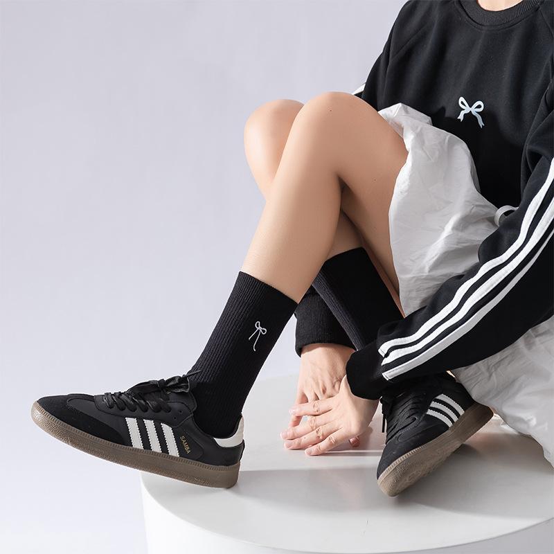 Autumn Socks, Women's Embroidered Bow Mid-calf Lolita Retro Trendy Solid Color Versatile Cotton Socks