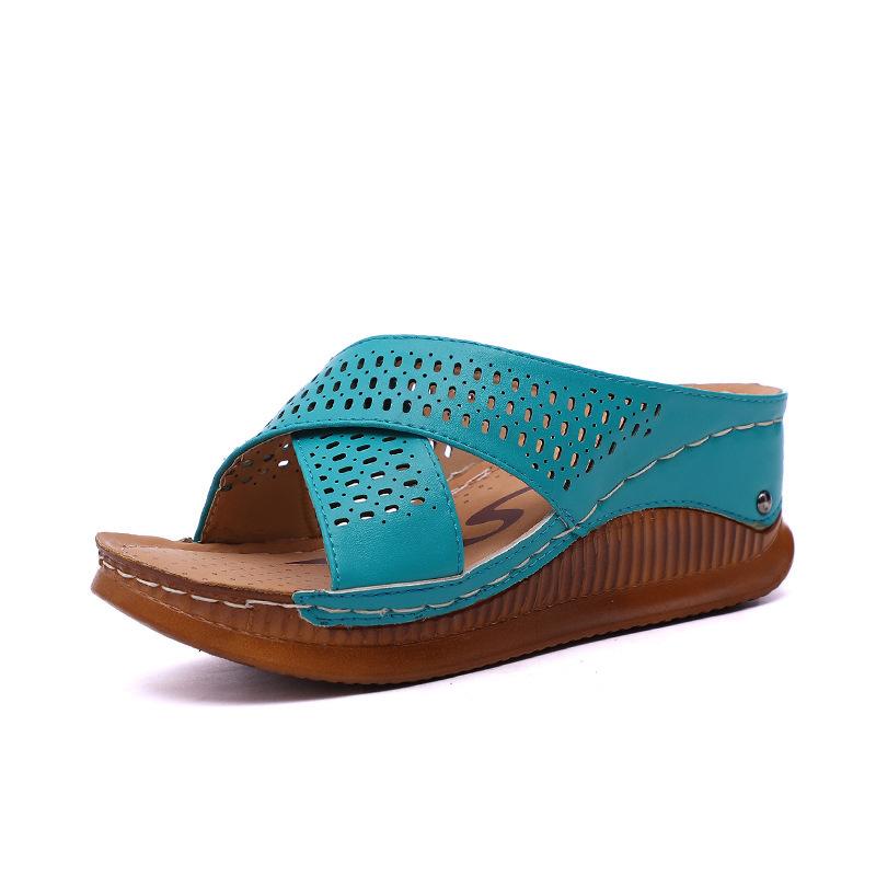Foreign trade slippers spring and summer new thick-soled wedge heels middle-aged and elderly cool slippers women's hollowed-out large-size Roman wome