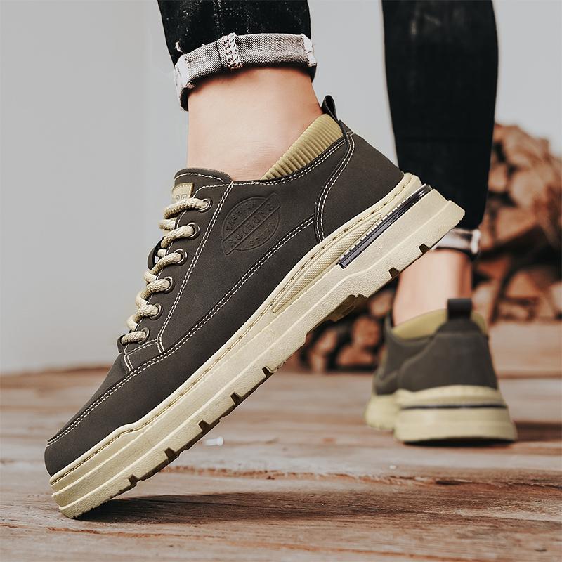 Men's Sports Shoes Summer Casual Anti Slip Wear-resistant Thick Sole Height Increasing Versatile Casual Sports Shoes Zapatos