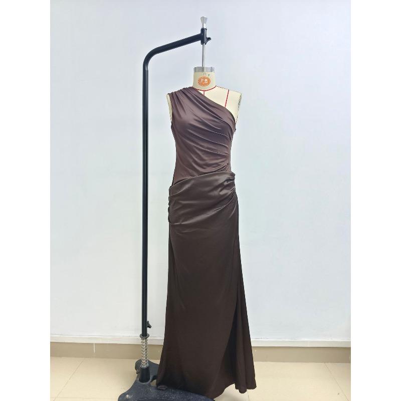 

women s One Shoulder Satin Ruched Slim Fit Maxi Dress High Waist Bodycon Evening Party Gown L темно-коричневого кольору