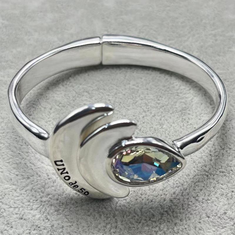 2024 UNOde50 Women s High-Quality Gemstone Bracelet - Romantic Jewelry Gift