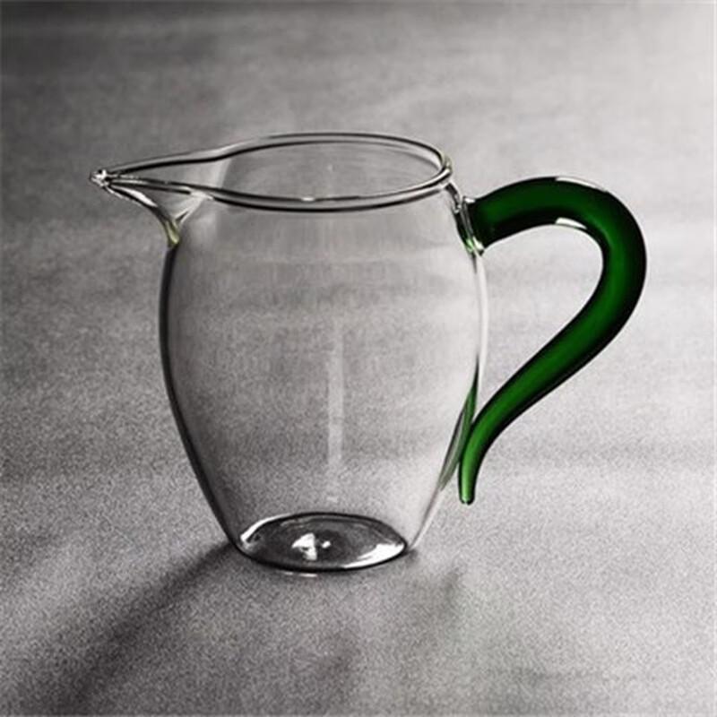 Shangqi Creative Penguin Spouted Glass Fair Cup