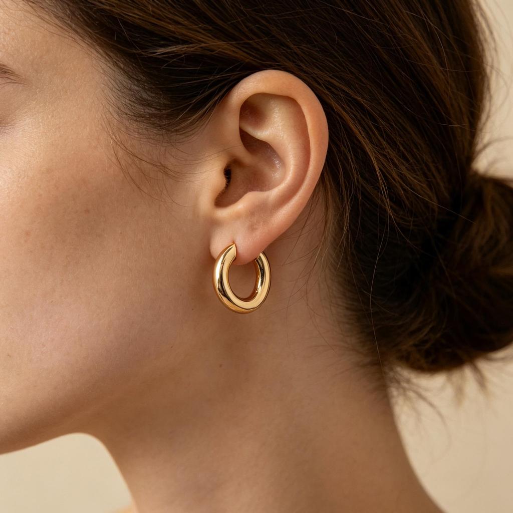 European Retro Stainless Steel High-Grade Light Luxury Earrings for Women