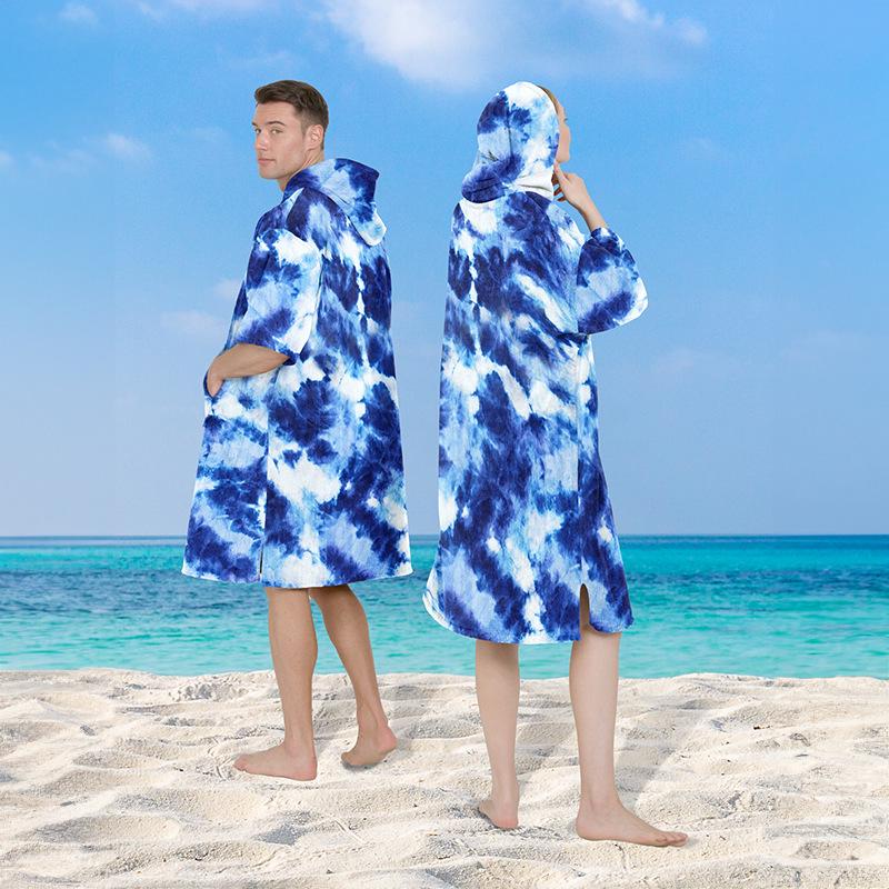 Schnelltrocknendes Batik-Kapuzenbadetuch & Bademantel zum Surfen, Schwimmen & für den Strand