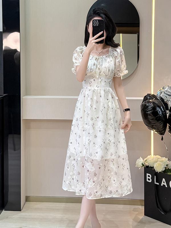 French Ruffle Square Neck Floral Jacquard Midi Dress with Puff Sleeves