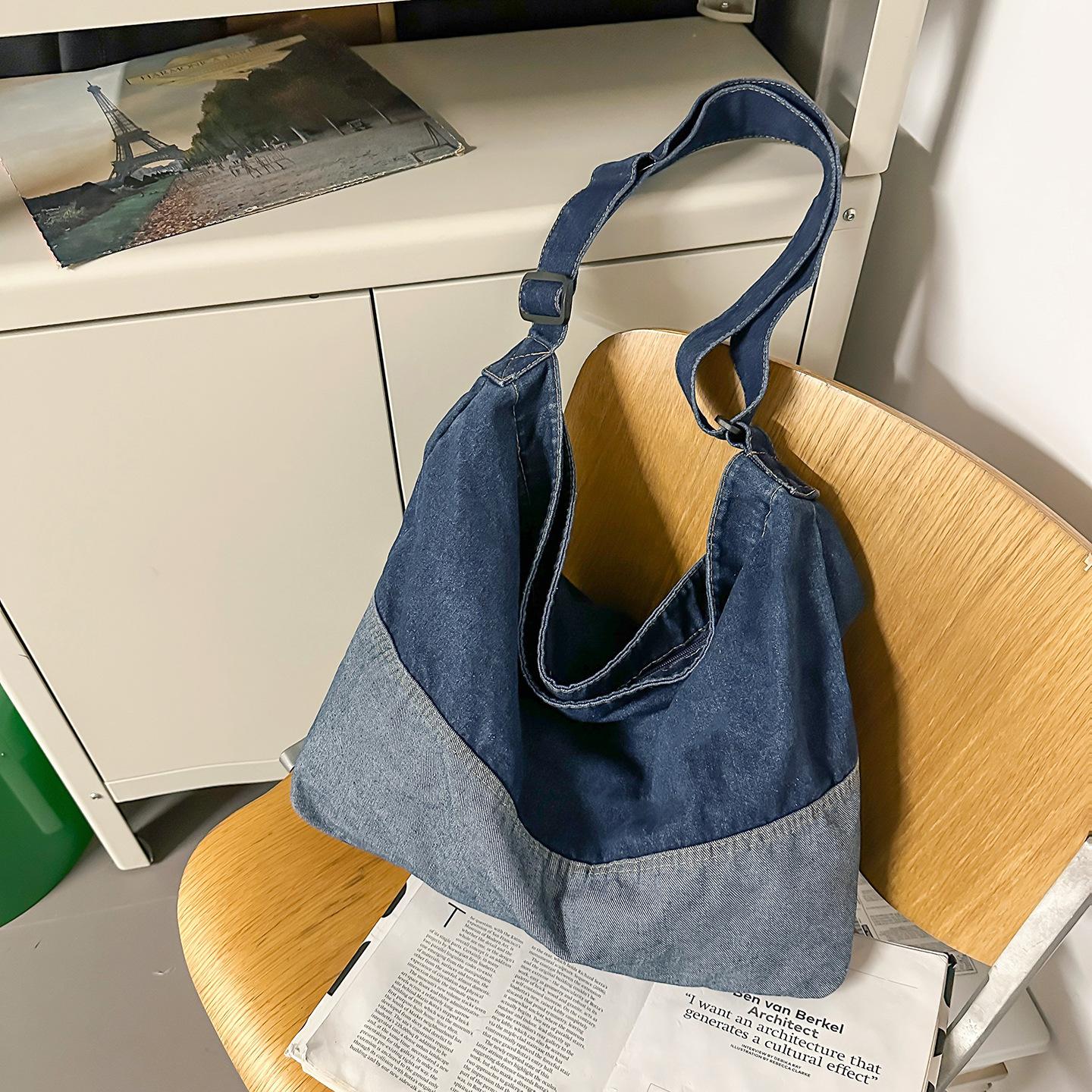 

2026 new Korean denim messenger bag women s fashion color matching large-capacity tote bag casual shoulder bag темно-синий