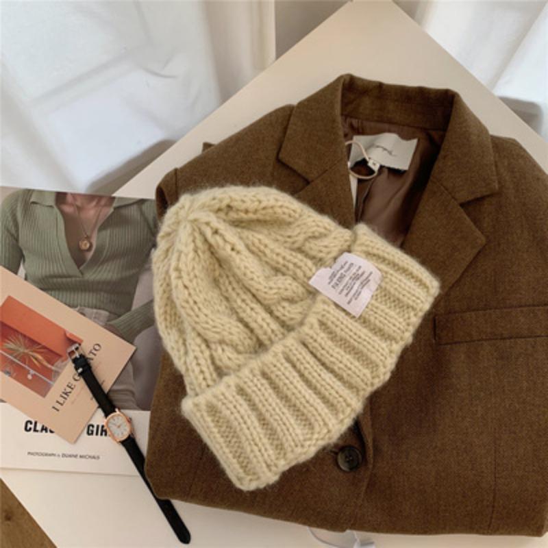 Ding Walk Candy Colored Twist Wool Hat for Women Trendy Autumn and Winter Retro Versatile Warm Ear Protection Cold Hat