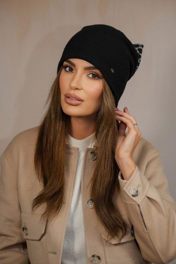 Winter Woolen Hat with Leopard Bow Color Black Kamea-Kiku