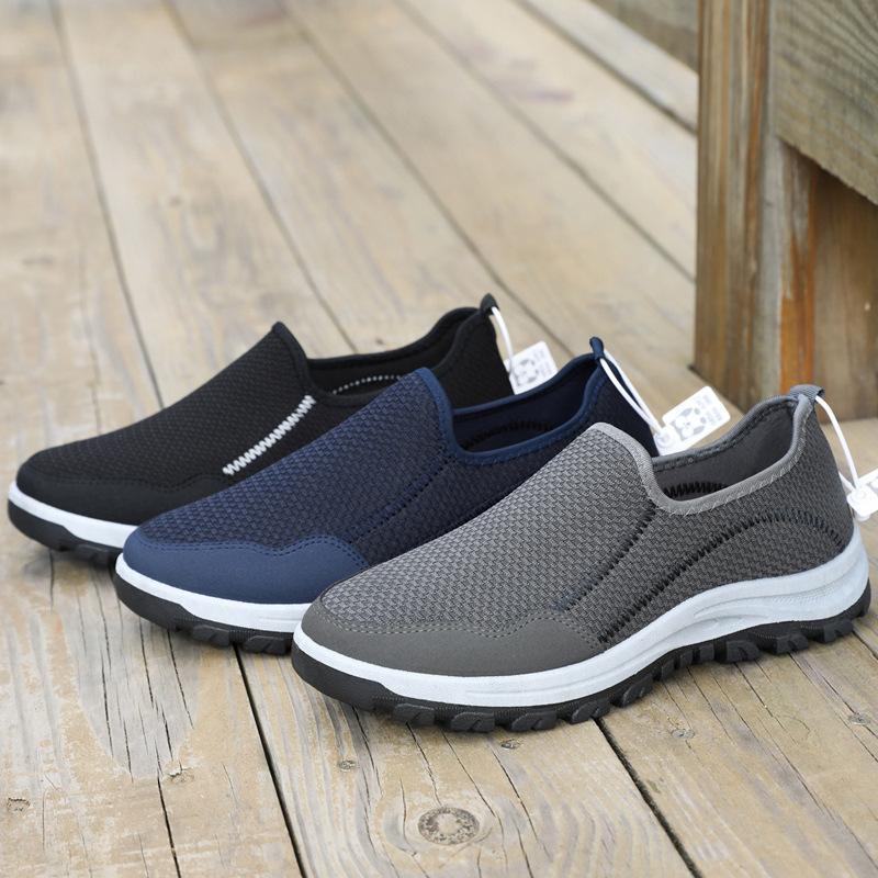 Men's Shoes 2025 Summer Middle-aged Dad Breathable Sneakers Mountaineering Shoes One Pedal Soft-soled Breathable Walking Casual Shoes