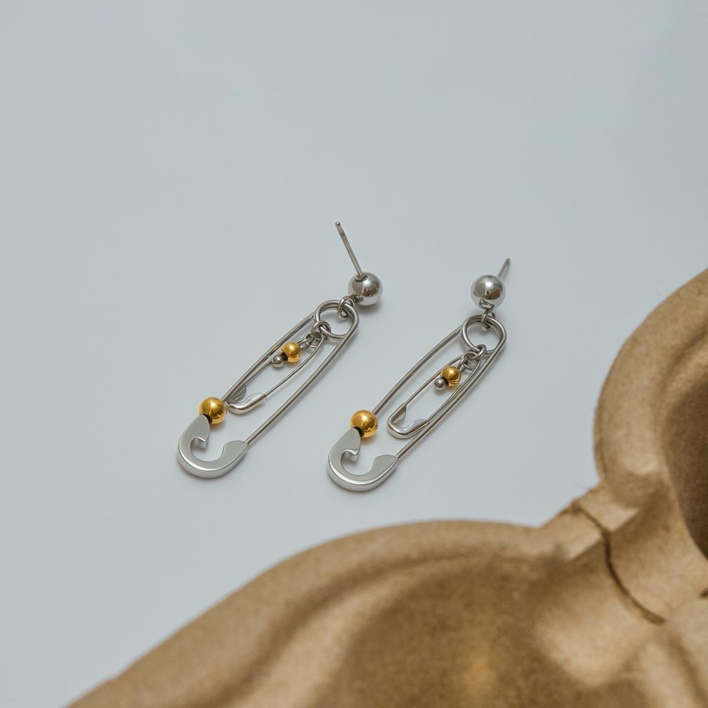 Stainless steel paper clip earrings Titanium steel earrings do not fade Jewelry explosion