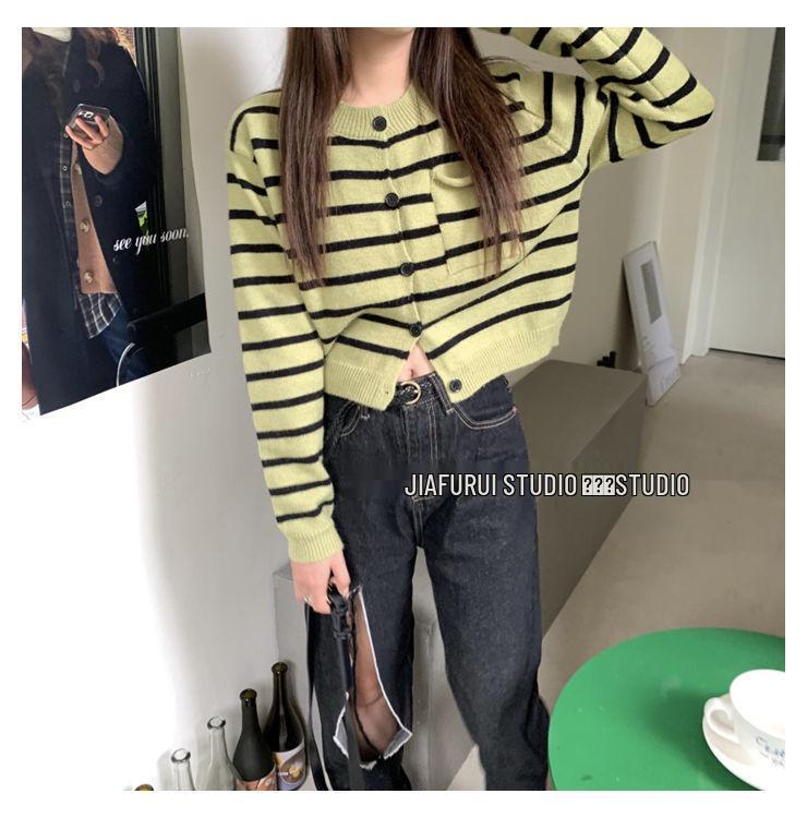 Zelený pruhovaný úplet Dámský retro kardigan - Podzimní ležérní styl, Dlouhý rukáv, Krátký svetrový kabát