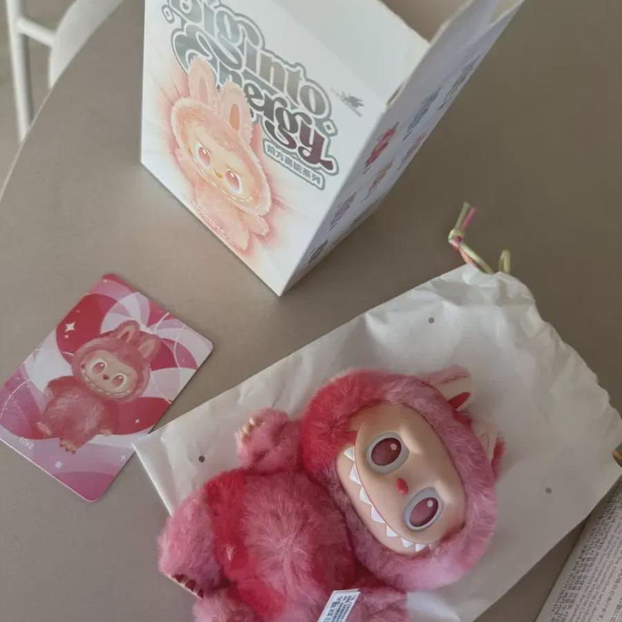 

Лабубу Любовь