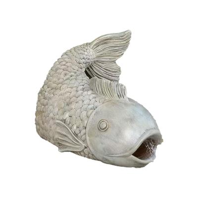 Elegant Simulated Fish Statue With Functional Drainage Fish Shape Resin Gutter For Patiods and Yard Decoration