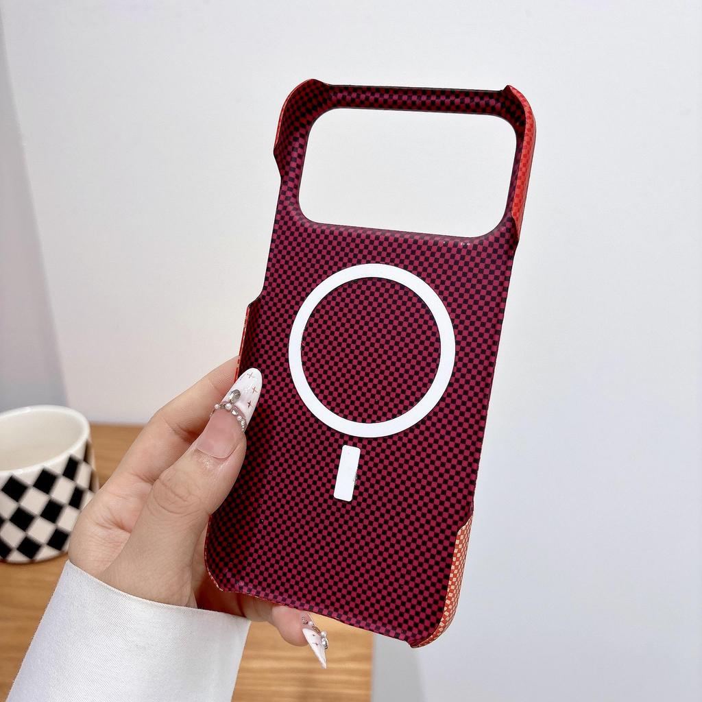 Matte Magnetic Carbon Fiber Phone Case for iPhone 17 Pro Max - Half-Wrapped Plaid, Protective Cover