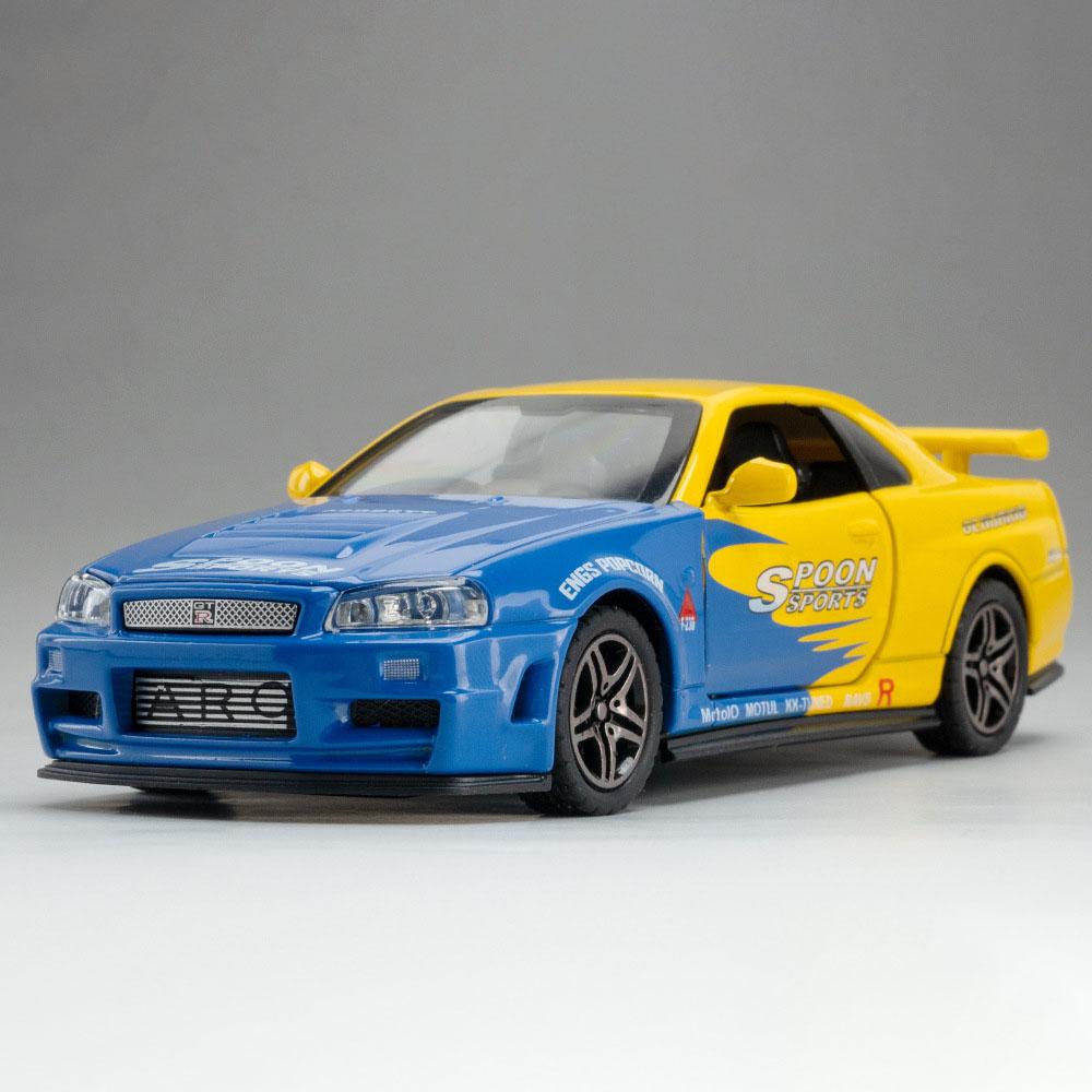 

1:Масштаб 32 Спортивный Автомобиль GTR R35 R34 Модель Игрушка Сплав Литье Под Давлением Двери Открываются Металлический Корпус Модели С Инерционным Механизмом Декор Для Дома Украшение