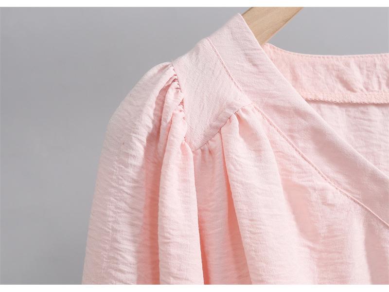 2025 Summer Women's Fashionable Loose V-Neck Short Sleeve Cardigan Top