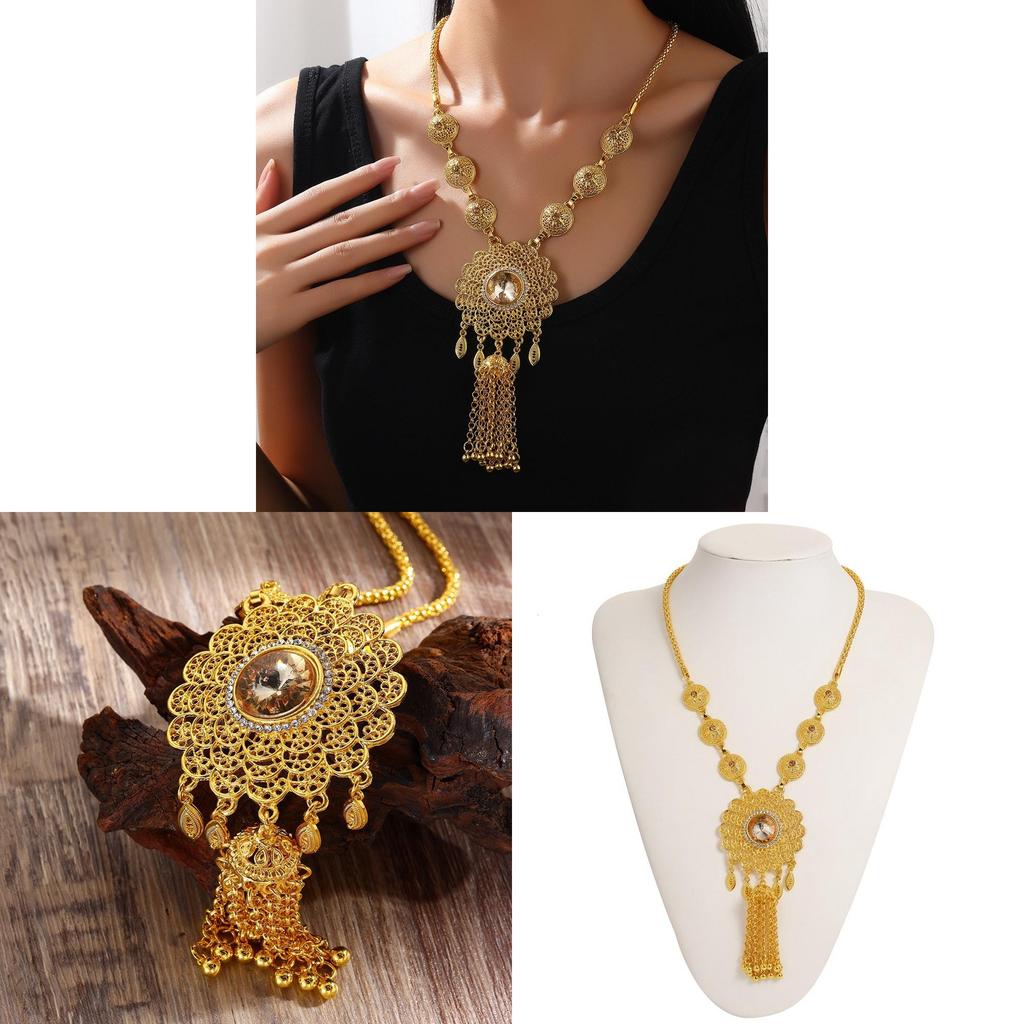 Collier Pendentif Style Tribal Indien en Alliage Doré Avec Motif Fleur en Cristal Pour Femmes
