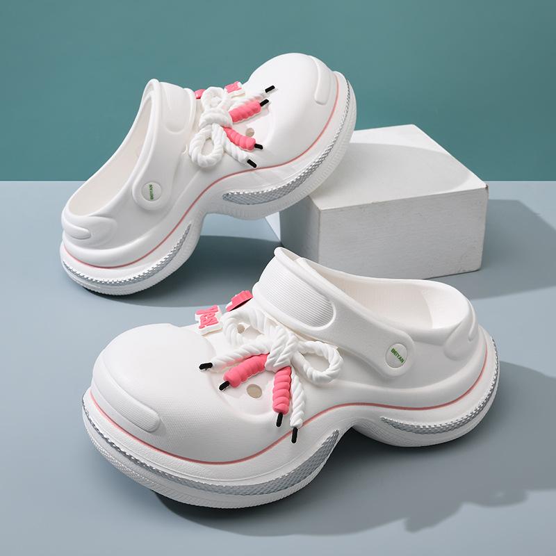 Spring and Summer New Fashion Thick-soled Smile Color Matching Women's Hole Shoes Wear Bag Head, DIY Cartoon Cool Slippers