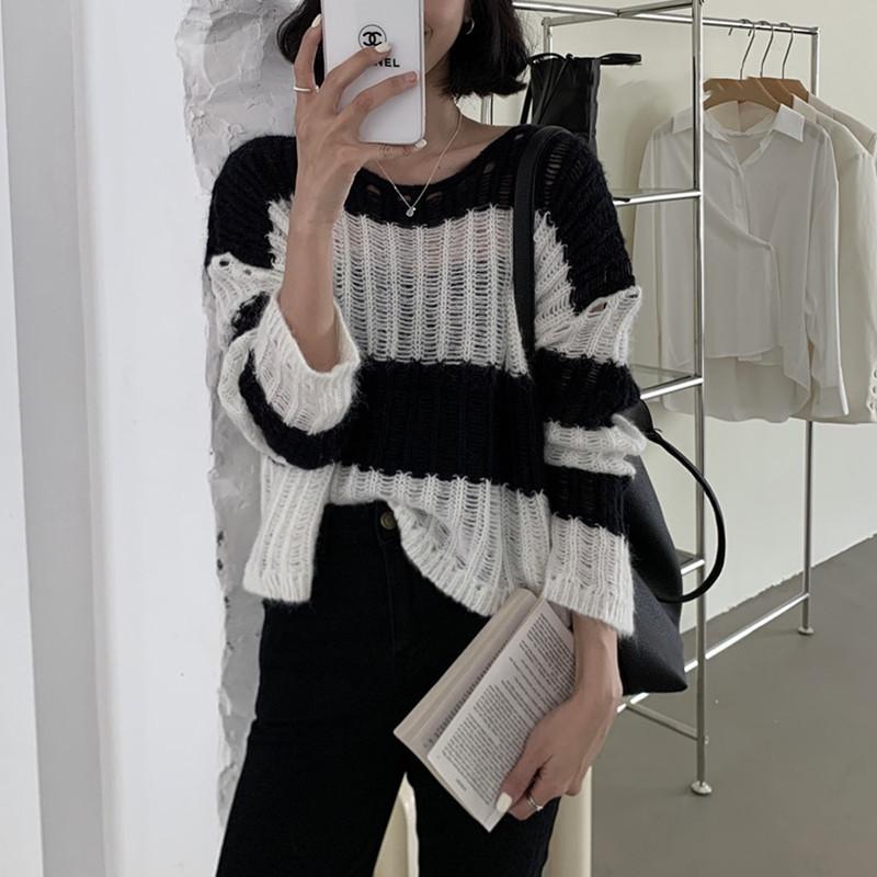 Splicing design sense niche loose stripes hollow knitted sweater women's spring and summer sweet and gentle sunscreen sweater long-sleeved top