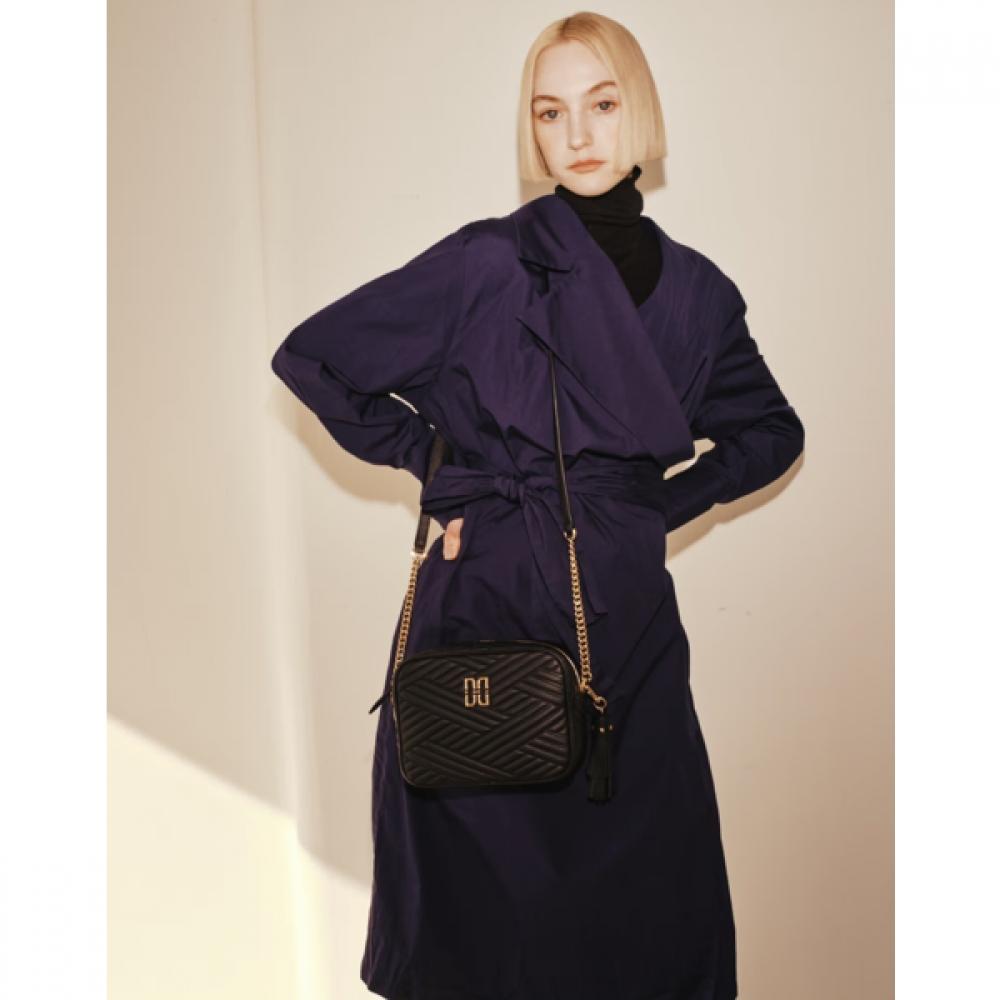 Daks Black Leather Chain Crossbody Bag Dcba2f361bk