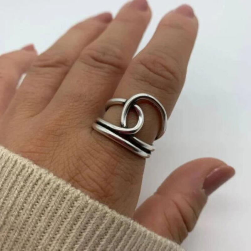[Chic Knot Thumb Ring] Vintage-Inspired Chic Silvery Knot Thumb Ring | Interlocking Design - Perfect for Parties, Festivals & All-Season Wear 6