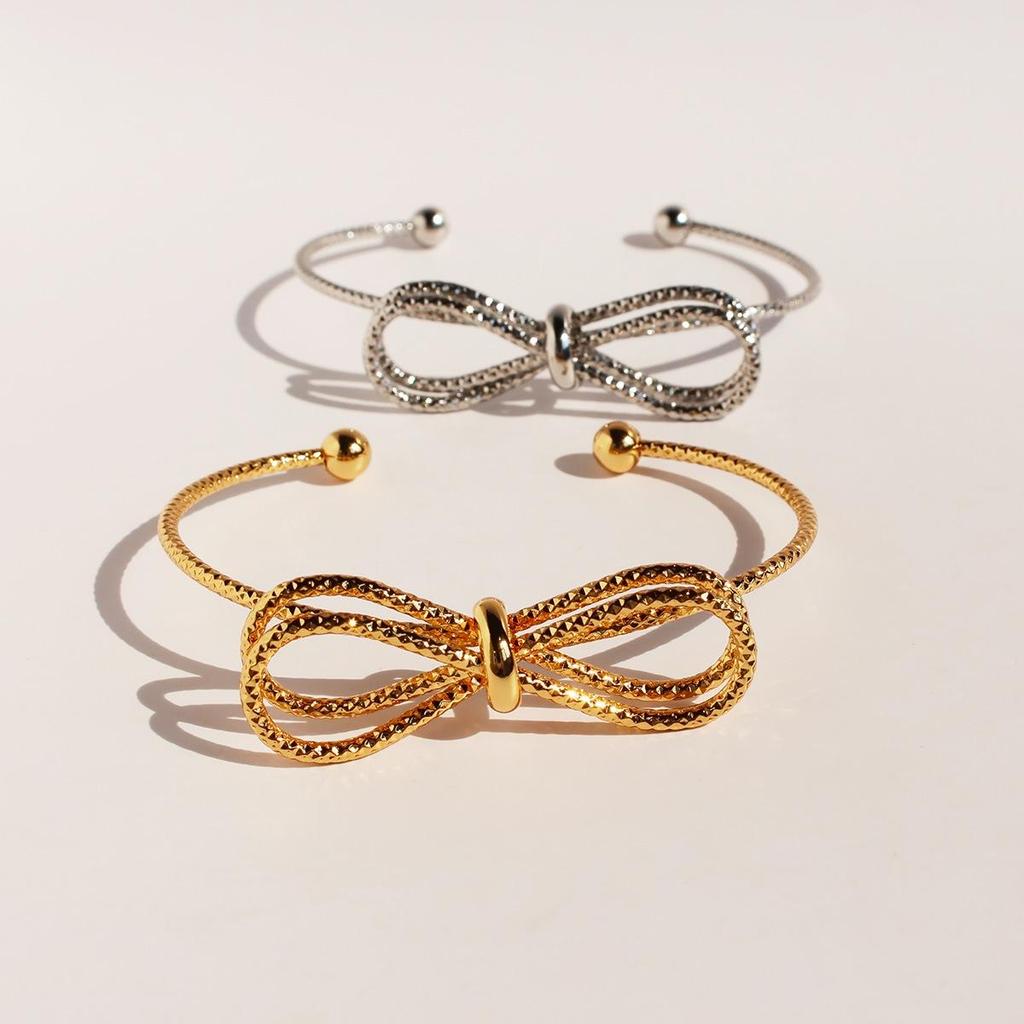 Baoli Original Fashion Creative Bow Bangle - Unique and Bold Design 936