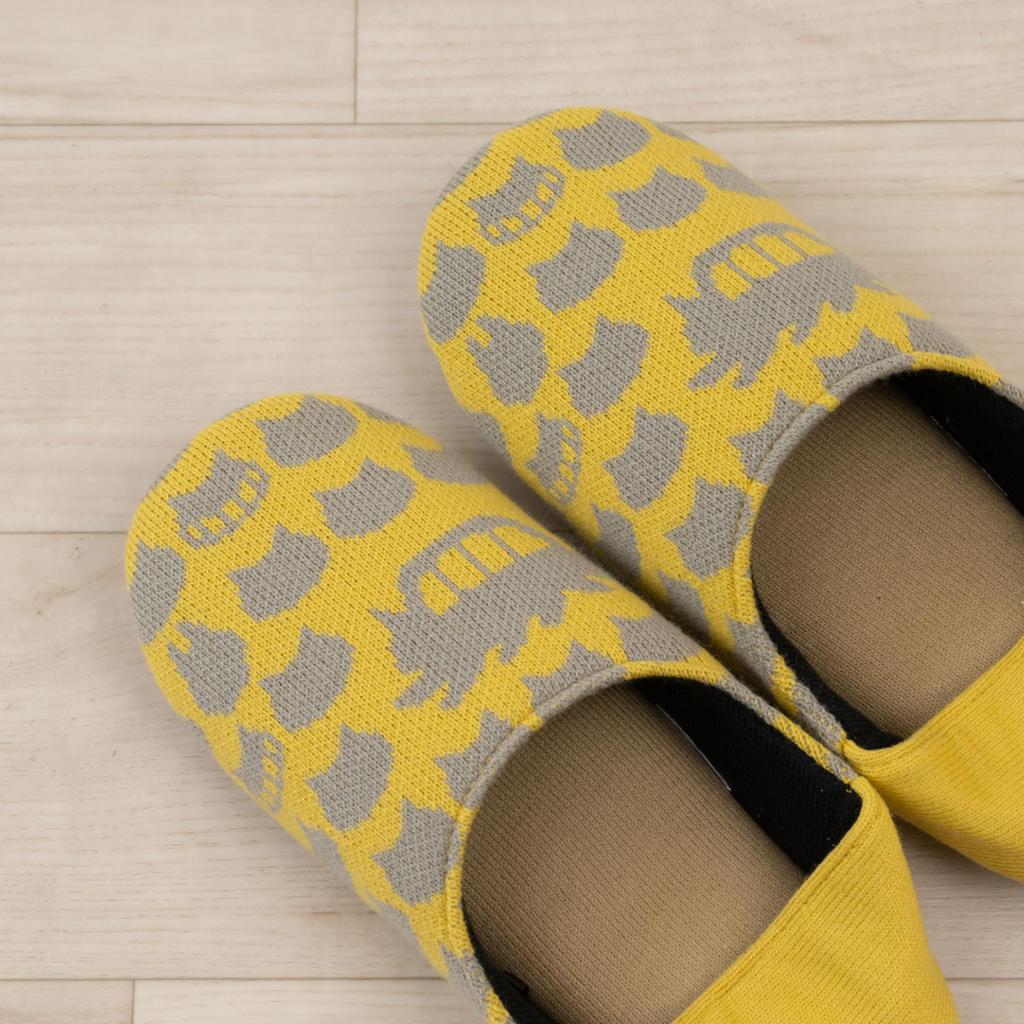 Senko My Neighbor Totoro Knit Yellow Slippers,