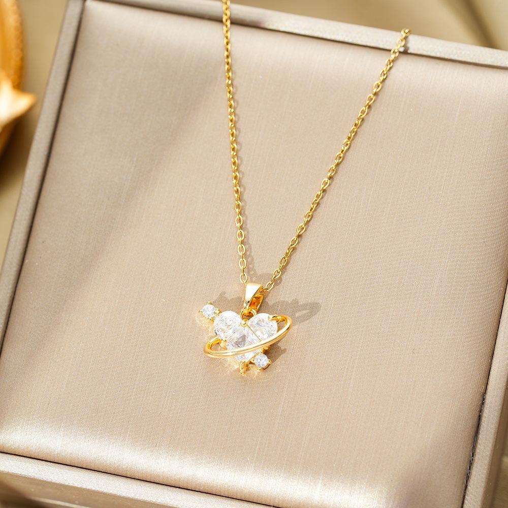 Zircon Love Necklace Personality Niche Design Fashionable Versatile Collarbone Chain Women