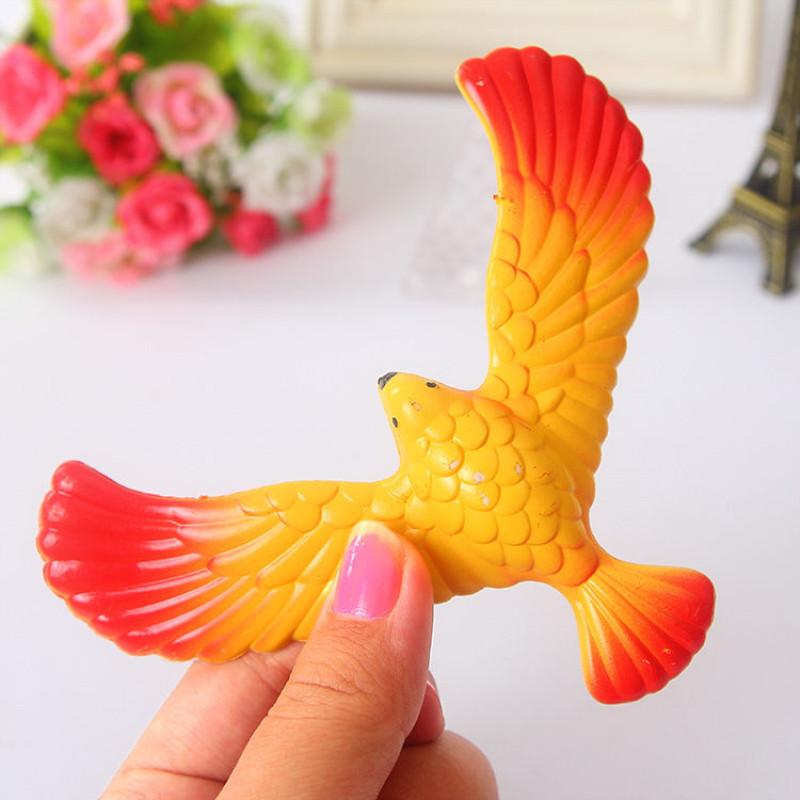 1/3/5PCS Funny Amazing Balancing Eagle With Pyramid Stand Magic Bird Desk Kids Toy Fun Learn Dropshipping