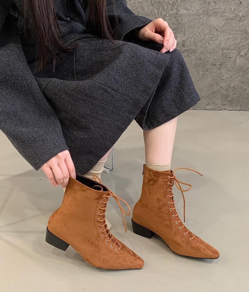 Autumn and Winter New Fashionable Temperament Medium Boots Women's Thick Heel Pointed Leather Strap Punk Style Short Boots