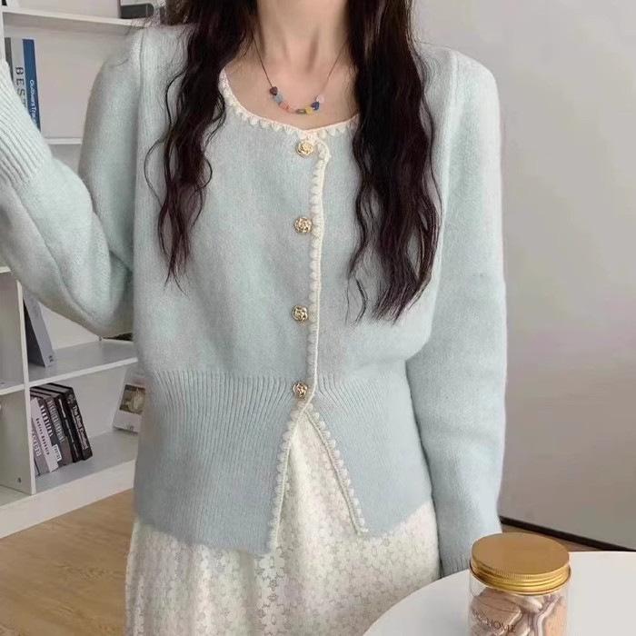 

Autumn & Winter Women s Knit Cardigan Coat: Square Neck with Embroidered Details & Single-Breasted Buttons One Size синий
