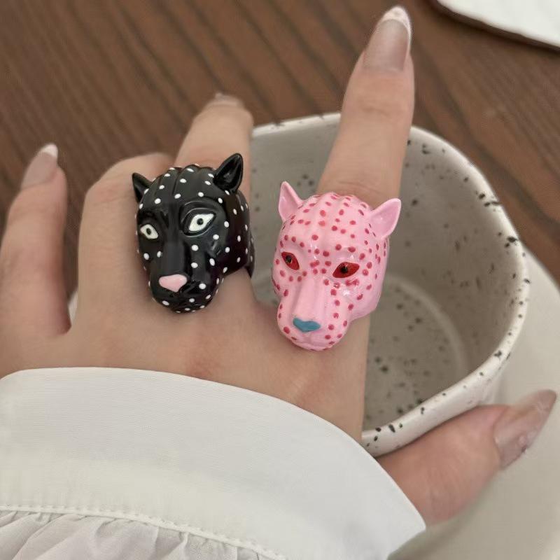 Niche Design Enamel Leopard Head Ring - Versatile Luxury Jewelry for Women