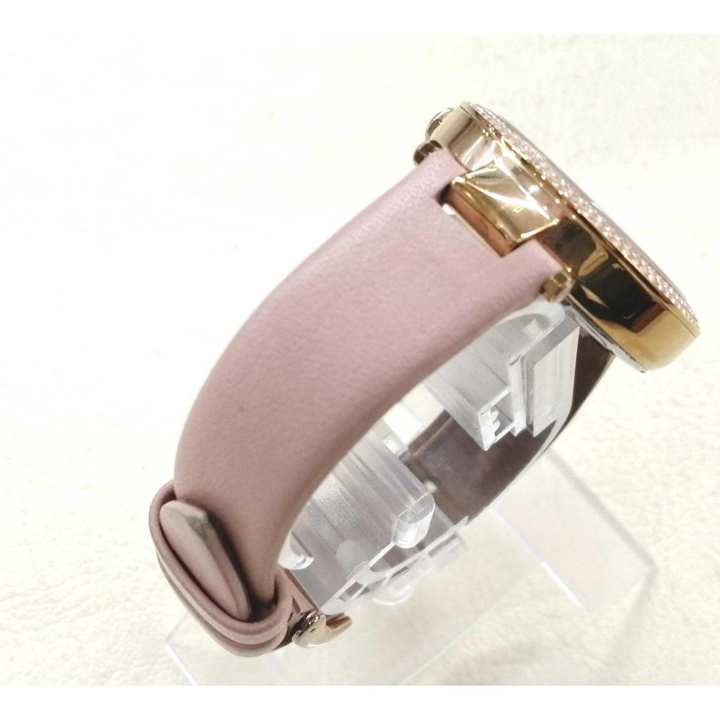 Used MICHAEL KORS MK-2590 quartz watch