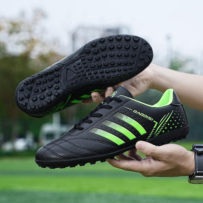 Velcro Children's Football Shoes Broken Nails Primary School Students Indoor Football Game Training Shoes Children's Models