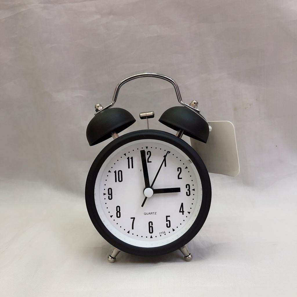 2.5-inch metal alarm clock, advanced color window box alarm clock, student gift display watch