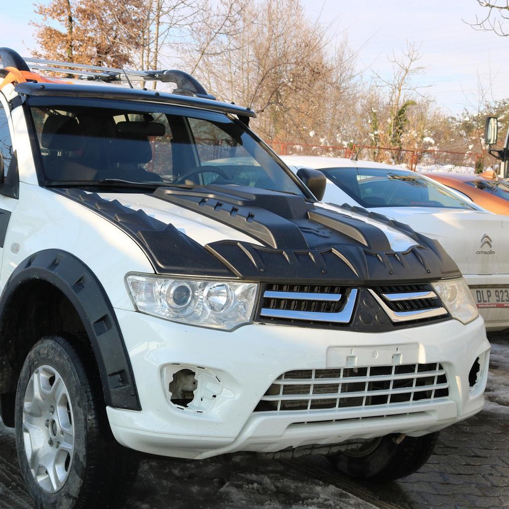 Накладка на капот V1 (ABS) для Mitsubishi L200 2006-2015 гг