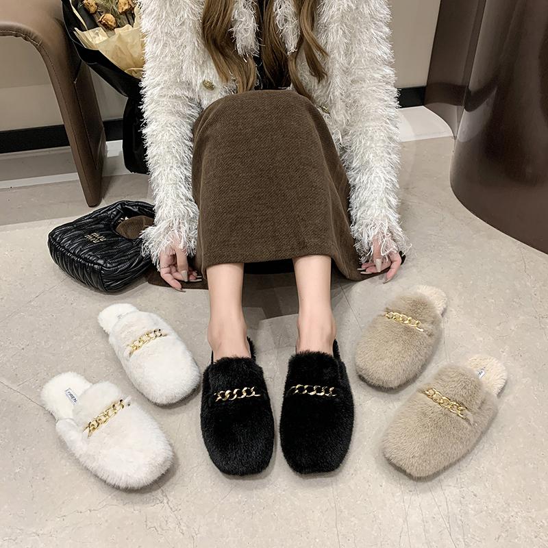 Fashion Women Slippers 2024 Autumn/winter Plush Fluffy Slippers New Korean Outdoor Fashion Cotton Shoes Metal Decorative Warm Flat Shoes