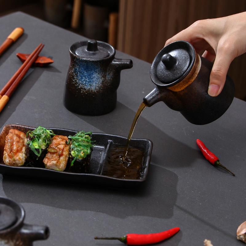 Ceramic Condiment Bottle Soy Sauce Vinegar Jar Creative Japanese Sushi Restaurant Tableware Home Kitchen