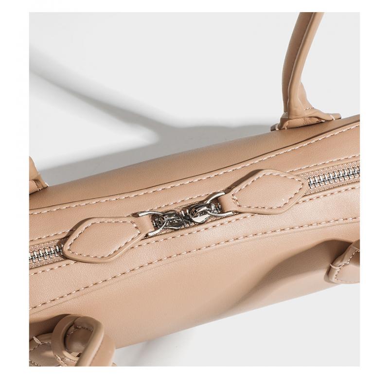 French Baguette Bag Retro Shoulder Bag for Women, Top Handle Crossbody Bag with Lock Closure & Zipper, Urban Minimalist Leather Purse 28*9*10cm