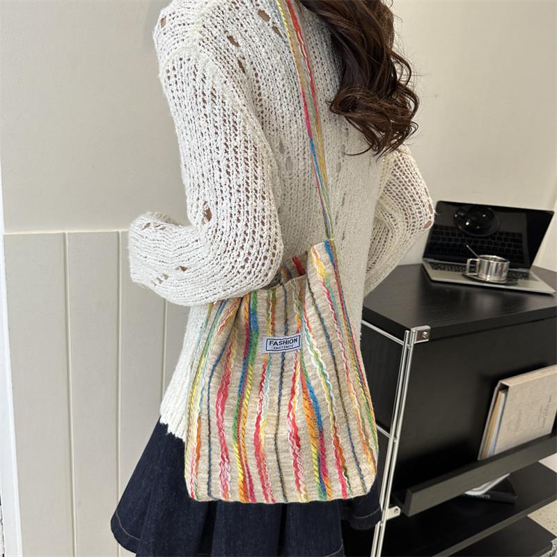 Stylish Retro Casual Women's Tote Bag Large Capacity Simple Design Shoulder Handbag