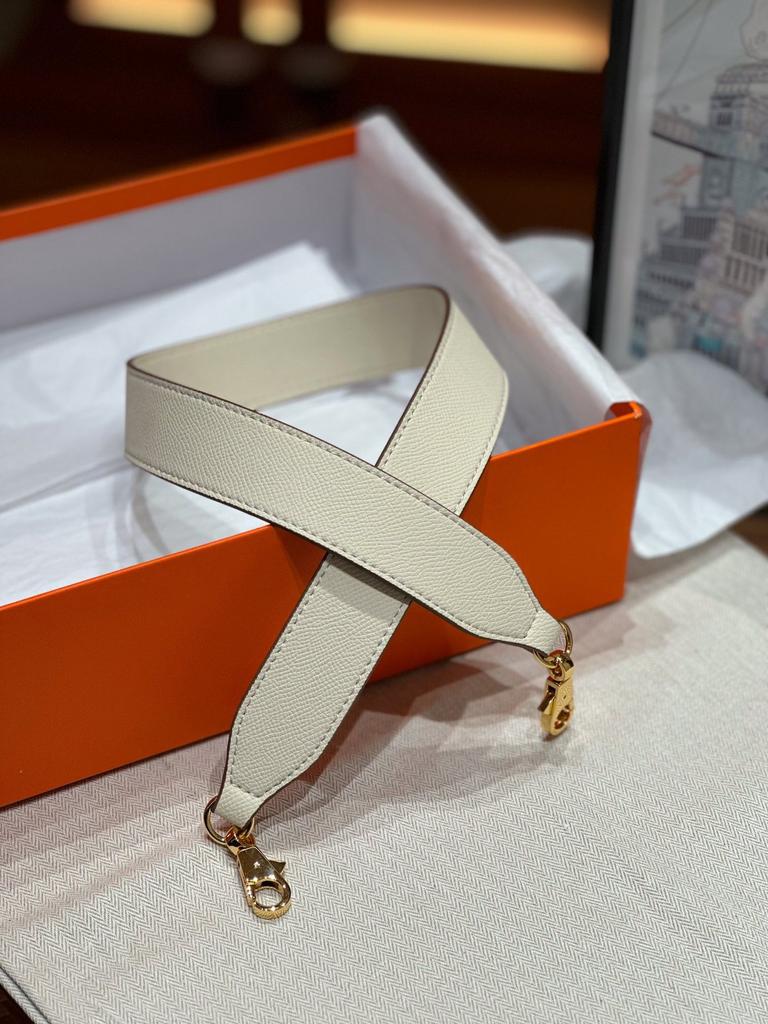 Lagerfeld Epsom Wide Leather Strap With High-Grade Leather Edge Handcrafted Exquisite Single Leather Cowhide Adjustable Strap Wide Leather Strap