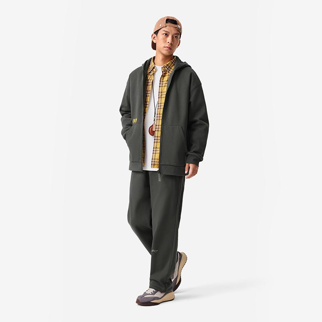 Li Ning Sports Lifestyle Series Letter Mid Waist Comfortable Breathable Fleece Straight Leg Knitted Sports Pants Men pants Dark-Gray AKLU955-3