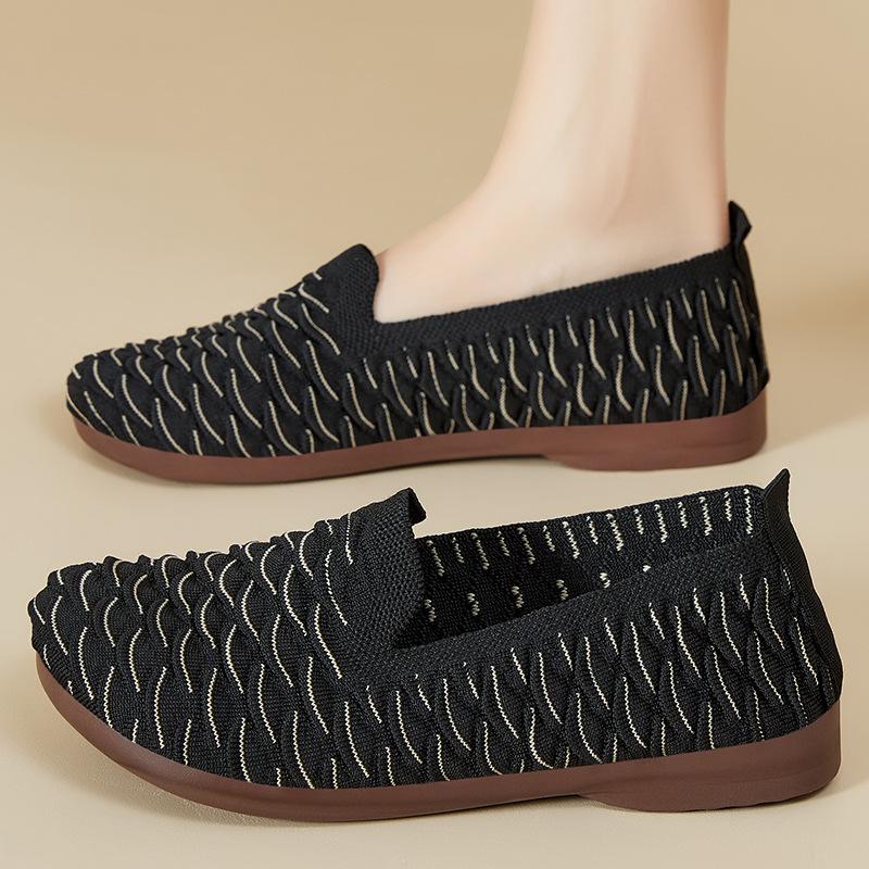 

Shoes women s summer new gifts casual shoes commuting mother shoes one pedal soft sole non-smelly foot cloth shoes women 36