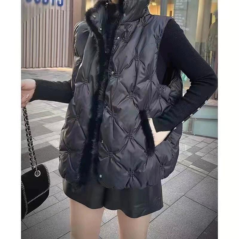 Fashion Stand Collar Cotton-Padded Vest Jacket Women's Warm Outerwear 2025 Winter Lightweight Sleeveless Waistcoat Female